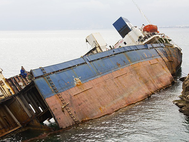 ship storm